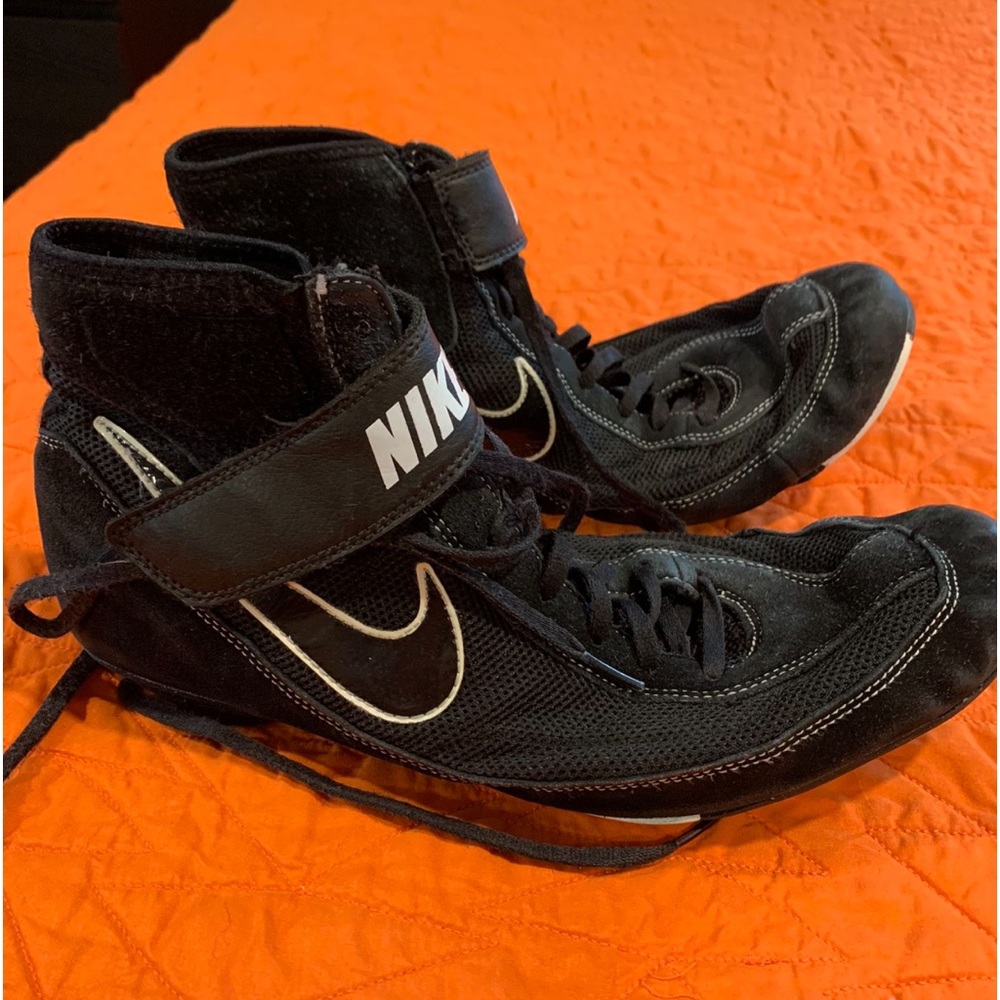 Men’s Nike Wrestling Shoes Size 13